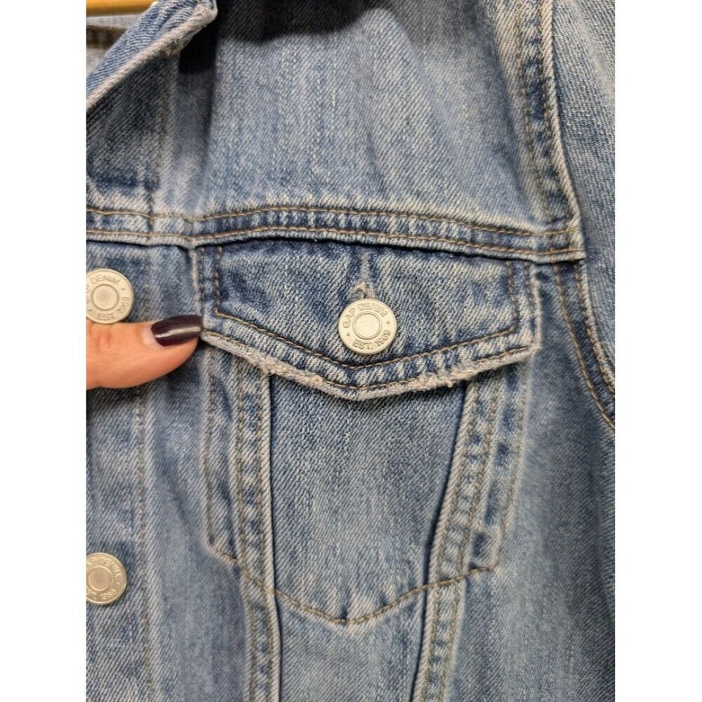 Gap Womens size small - Medium Wash Long Sleeve Button Up Cotton Denim - Picture 4 of 7